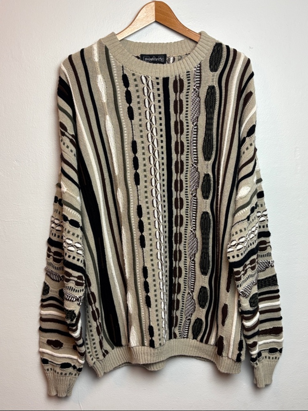 VTG Gas Men’s XL Coogi-Style 3D Knit Long-Sleeve Sweater Retro Hiphop Grandpa